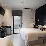 La Playa Hotel 2*